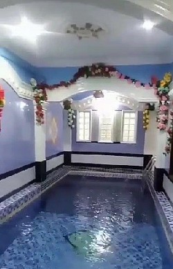 KOLAM I : BINAAN KOLAM DALAM RUMAH (INDOOR)
